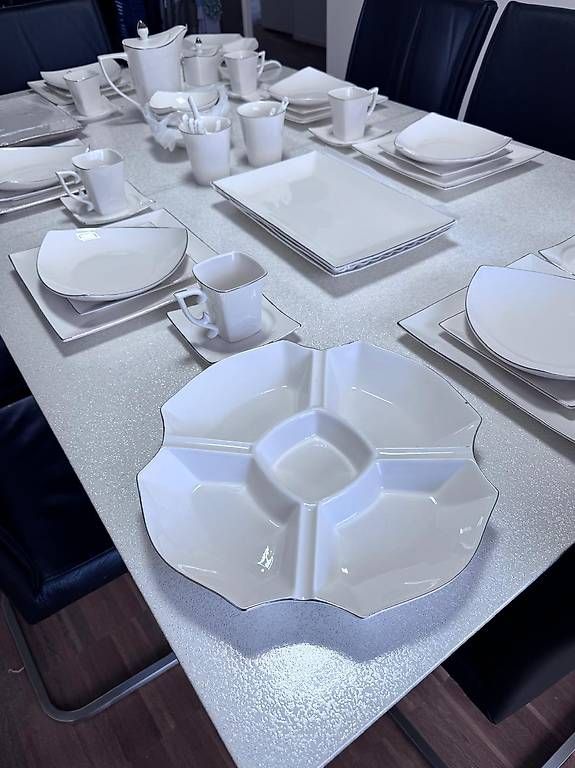 Services de table: Schickes 6er Geschirr-Set – Neuf avec emballage d'origine à Winterthur par ano_7bb2
