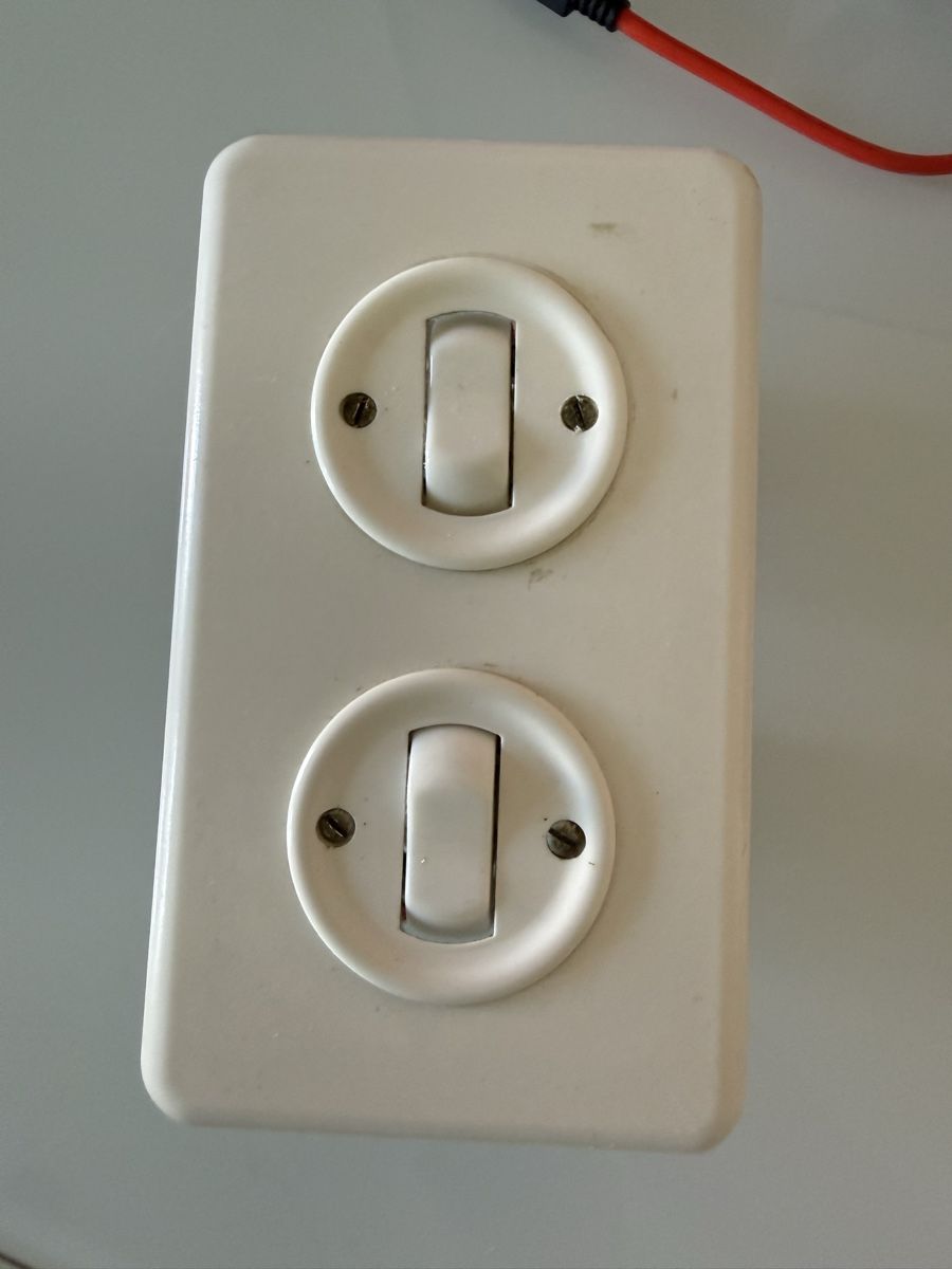 Interruttori: Wippschalter gebraucht – Usato da Luzern venduto da Grawp 5