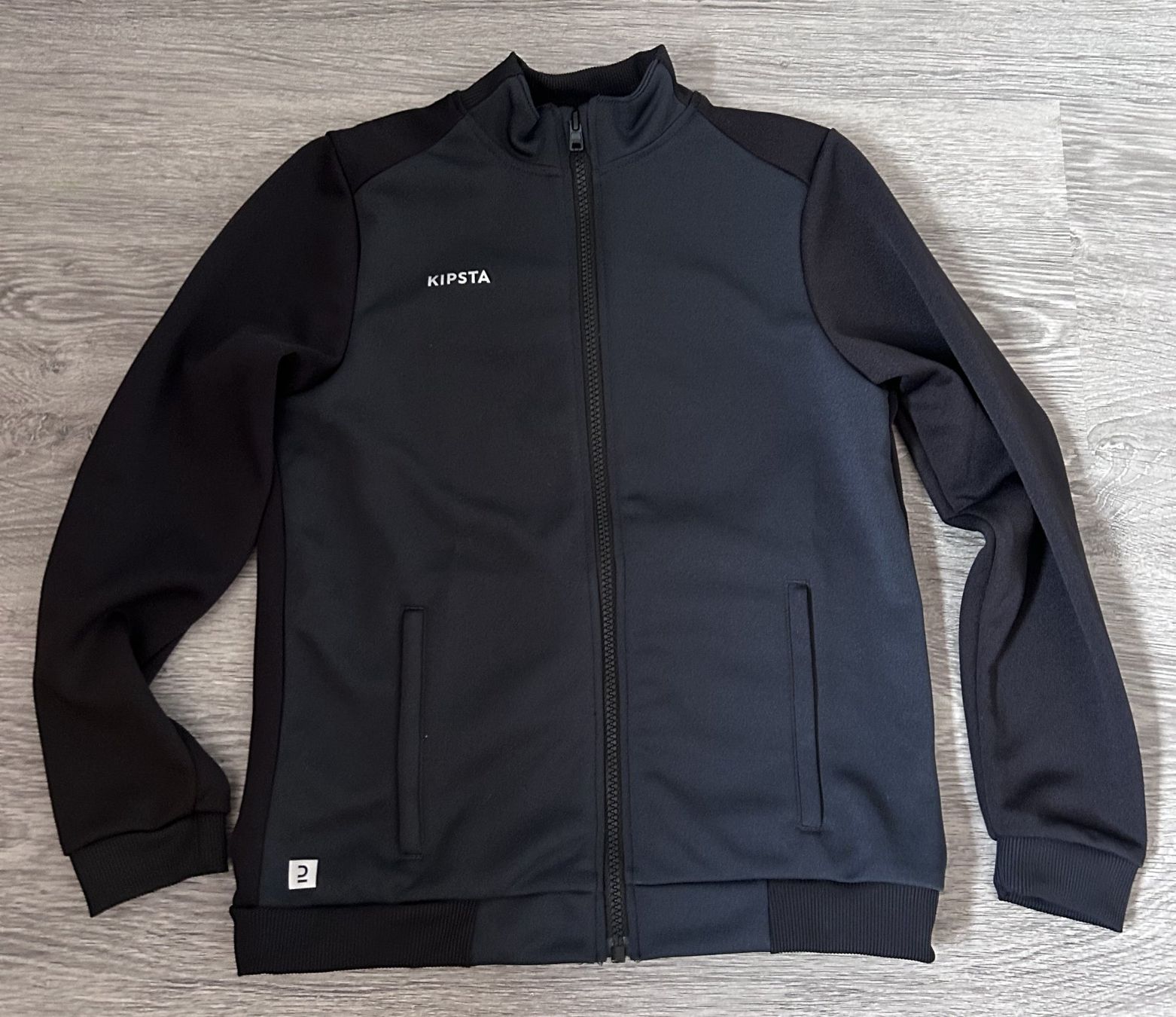 Vestes & Manteaux: Trainerjacke – D'occasion à Gansingen par Husner
