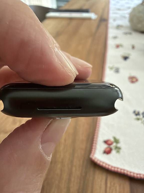 Smartwatch: Apple Watch serie 7 41mm – Gebraucht aus Canobbio von dpa_g9wz 4