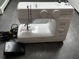 Nähmaschine