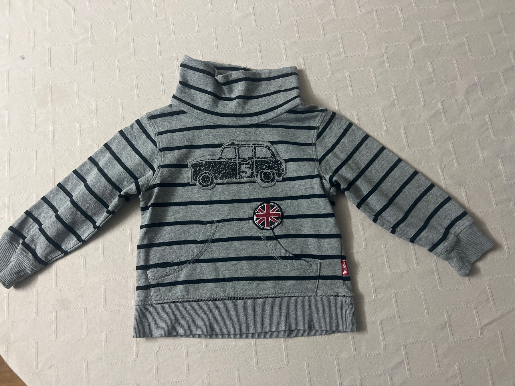 Maglioni & Felpe: 2er Set Kinder Pullover 1x Moto, 1x Auto, Gr. 104 – Usato da Basel venduto da friceberg2 2