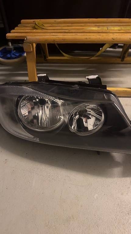 Tutti pezzi di ricambio auto: Bmw E90 Originalteile – Usato da Fehraltorf venduto da lin_9sh2 2