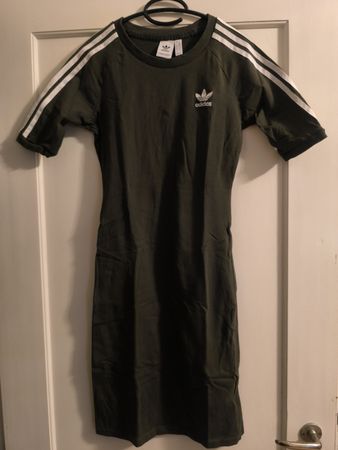 Adidas Kleid Grün Grösse S guter Zustand