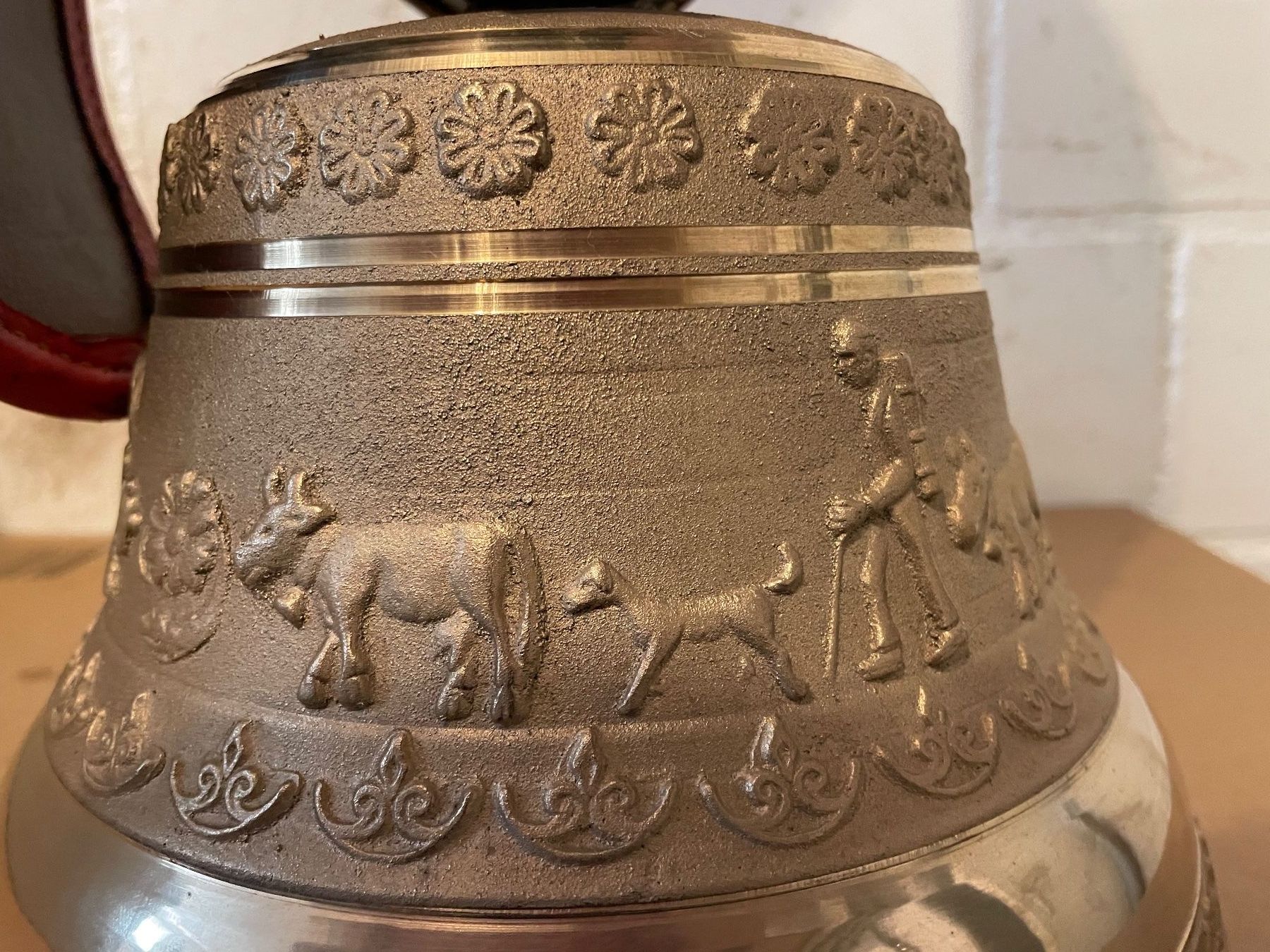 Campanacci mucche: Neuw. Gusset - Glocke ab 1.00 Fr. – Nuovo (secondo la descrizione) da Birrhard venduto da magisto52 6