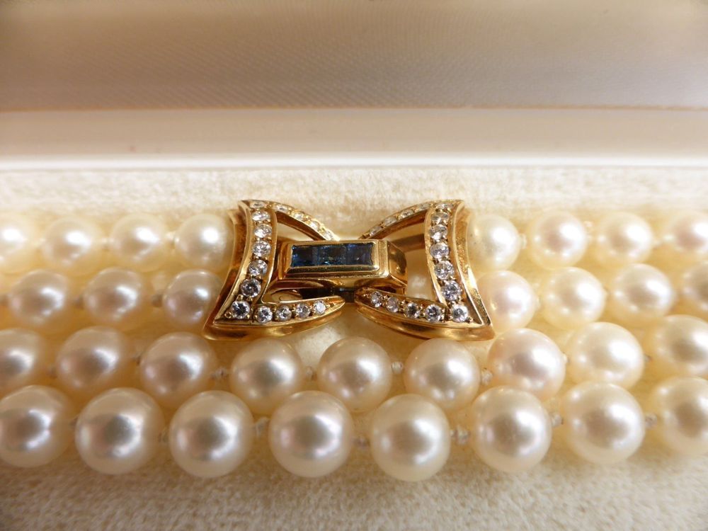 CHRIST AKOYA PERLEN COLLIER 18K (Neu (gemäss Beschreibung)) in