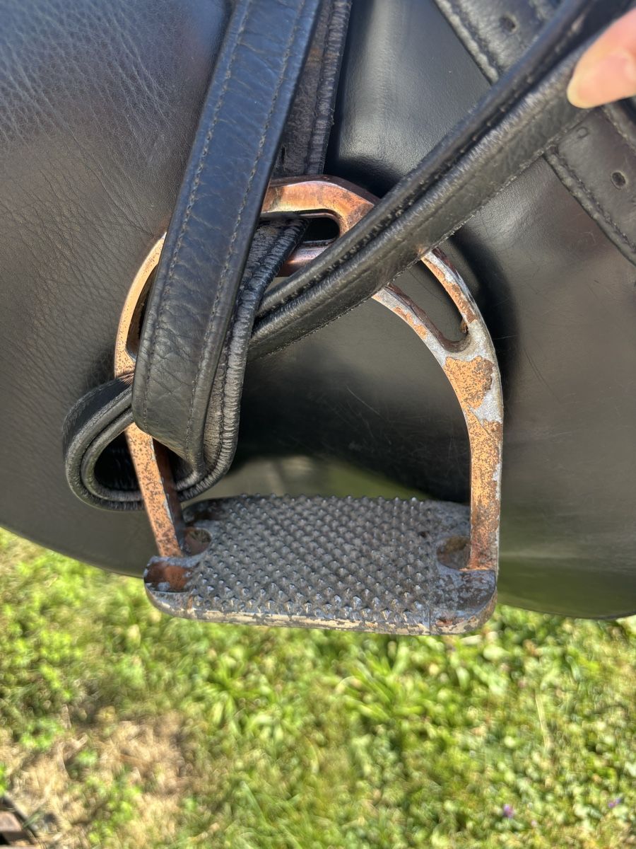 Selles, accessoires: Bates Sattel  – D'occasion à Escholzmatt par Princess112 2