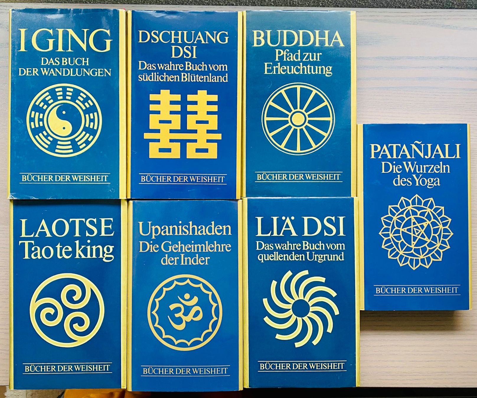 Libri: 7 Bücher – Usato da Reichenburg venduto da Noxima