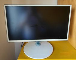 TV Samsung 24