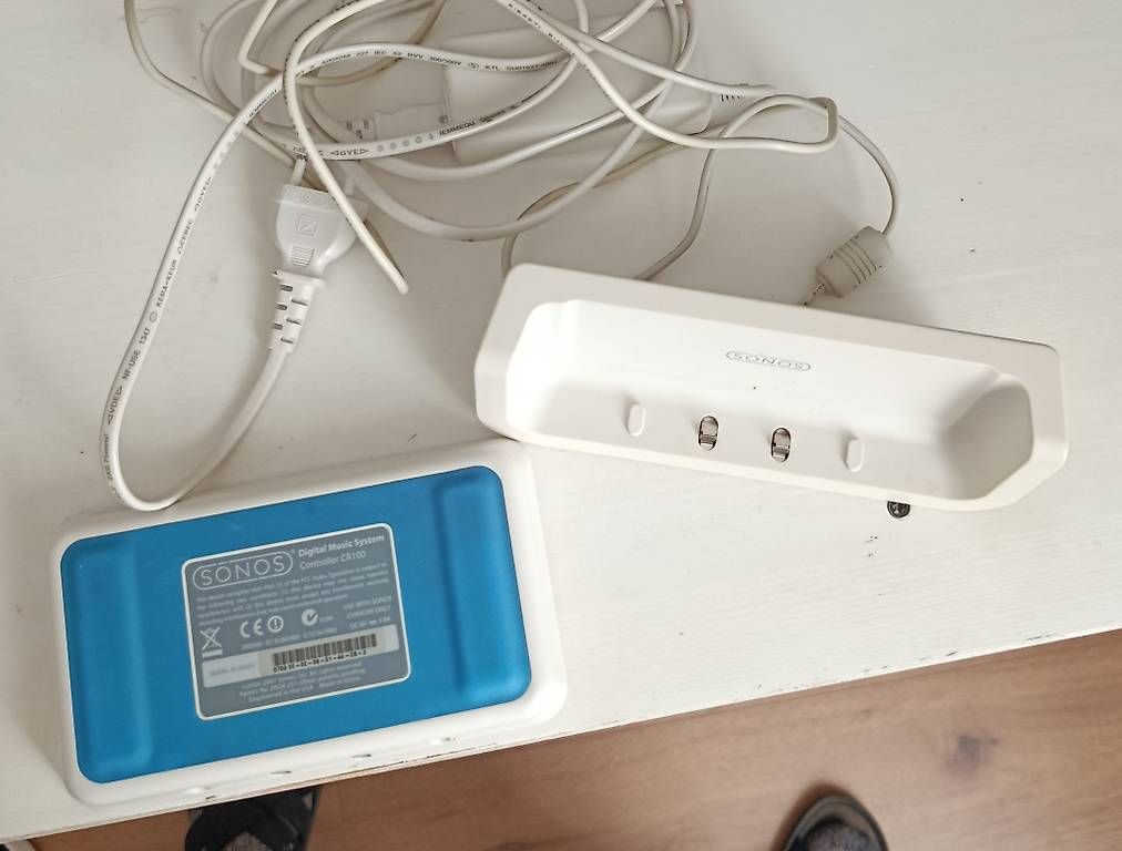 Amplificateurs: Sonos ZonePlayer ZP100 und Controller RC100  – D'occasion à Buochs par maison29 1