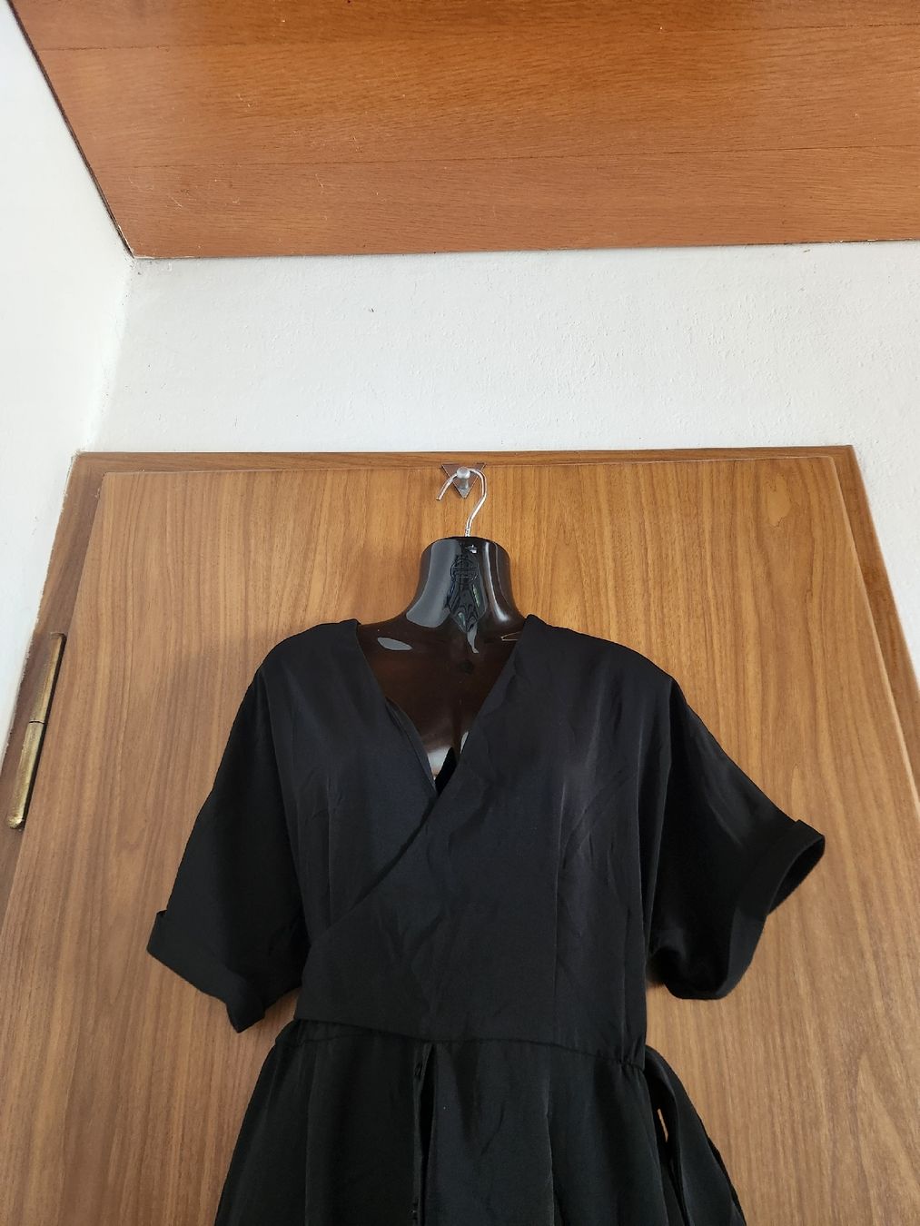 Vestiti: Robe Au Printemps Paris noire  Taille  M – Usato da Niedergösgen venduto da Eva2410 5
