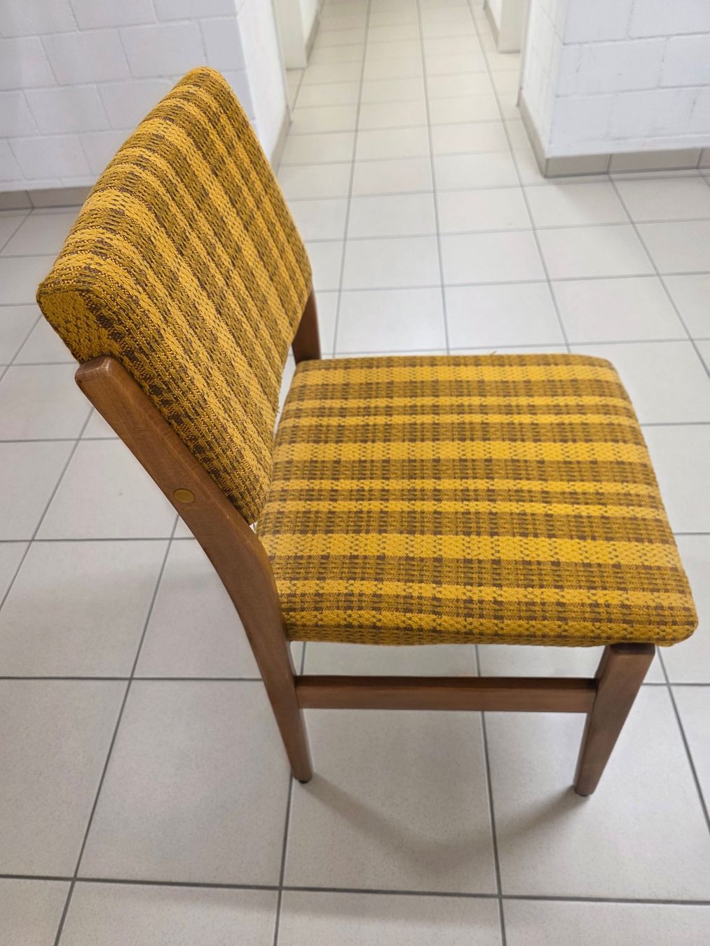 Chaises: 6 Esszimmerstühle – D'occasion à Buchs ZH par 1948Mustermann 3