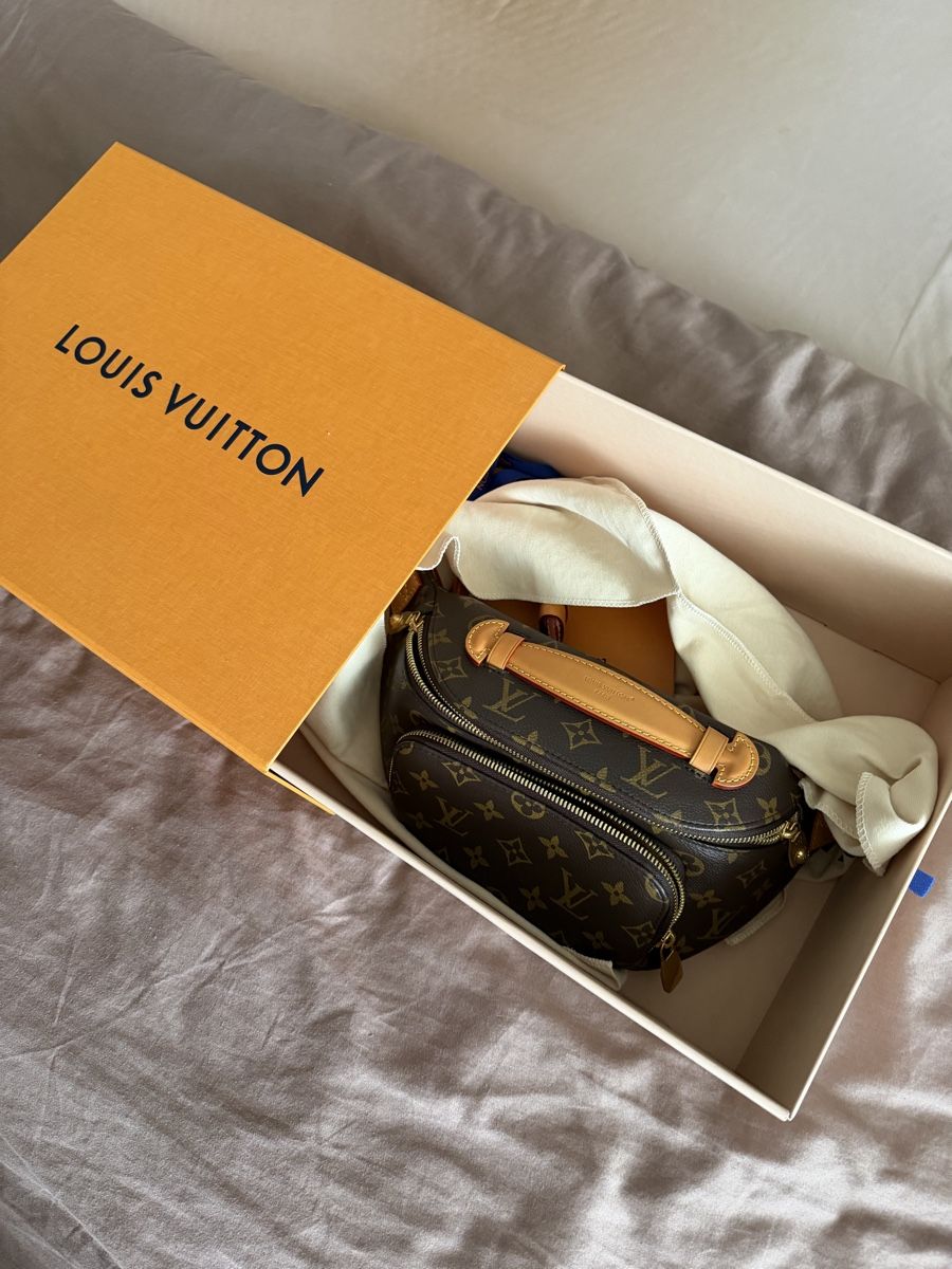 Louis Vuitton Altro in  Abbigliamento & Accessori: Sac banane Louis Vuitton monogramme toile marron – Nuovo e nell'imballaggio originale da Morges venduto da ken_pdc2 1