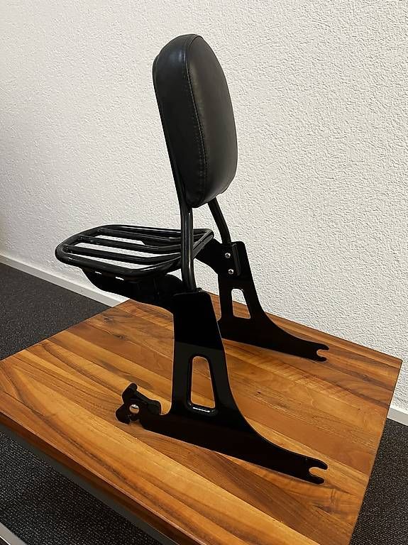 Toutes les pièces détachées moto: Harley Davidson Sissybar – D'occasion à Urdorf par Rotti69