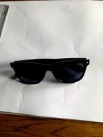 Sonnenbrille 360 Schweizer Elektrotechnik. Super Qualität