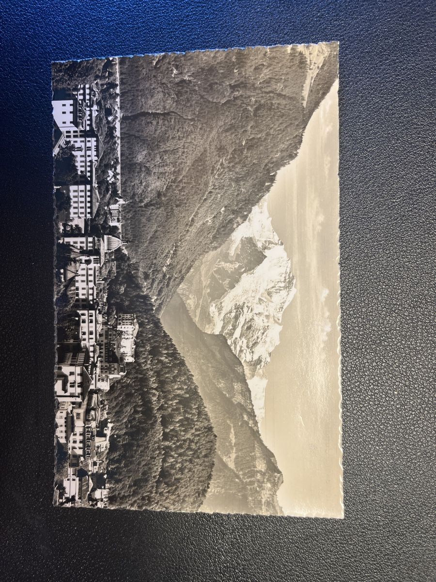 Cartoline postali: Interlaken Jungfrau – Usato da Sarnen venduto da Muenzen.-M