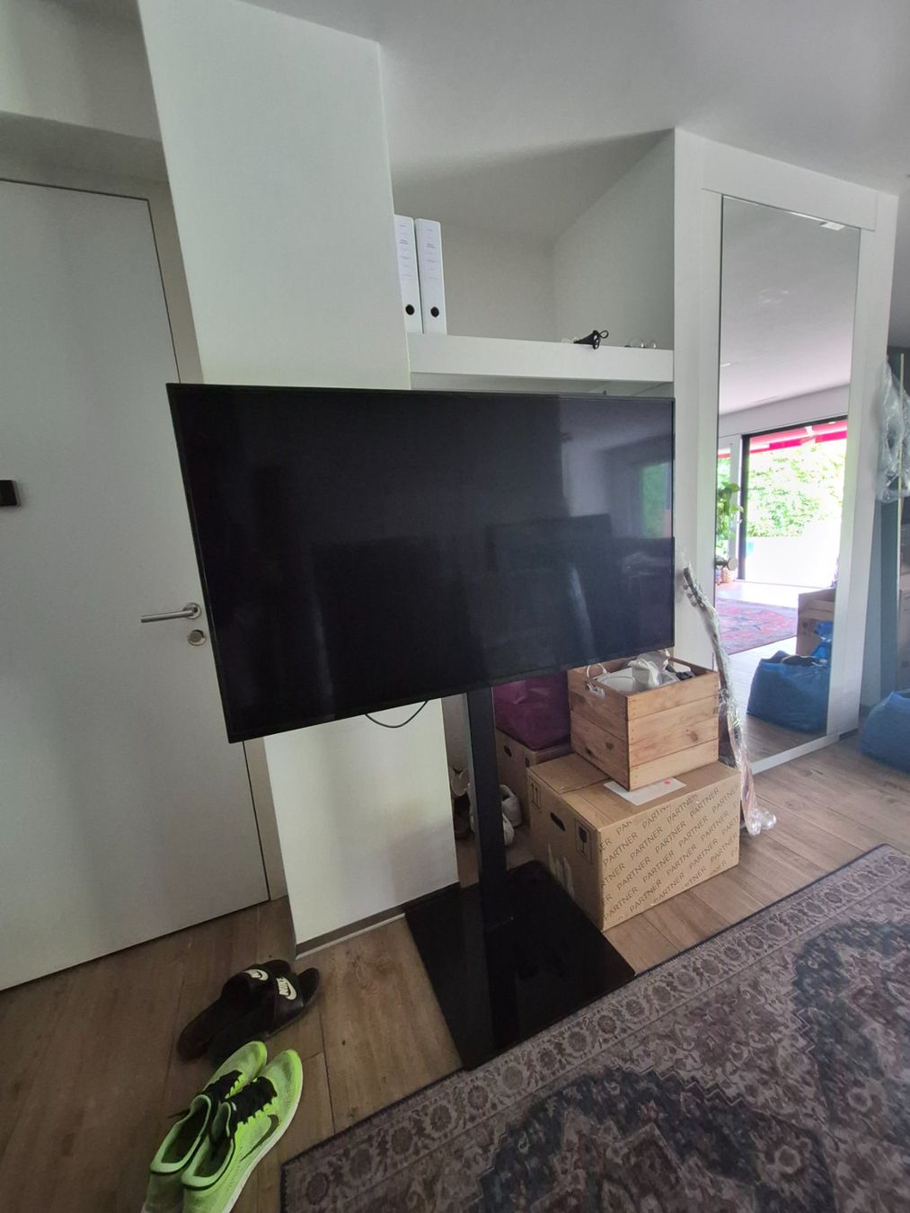 Philips Fernseher: Philips Ambilight 55", 4K inkl. Hama Fullmotion – Gebraucht aus Fällanden von mr_eyeballz_ 1