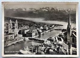 Zürich und die Alpen