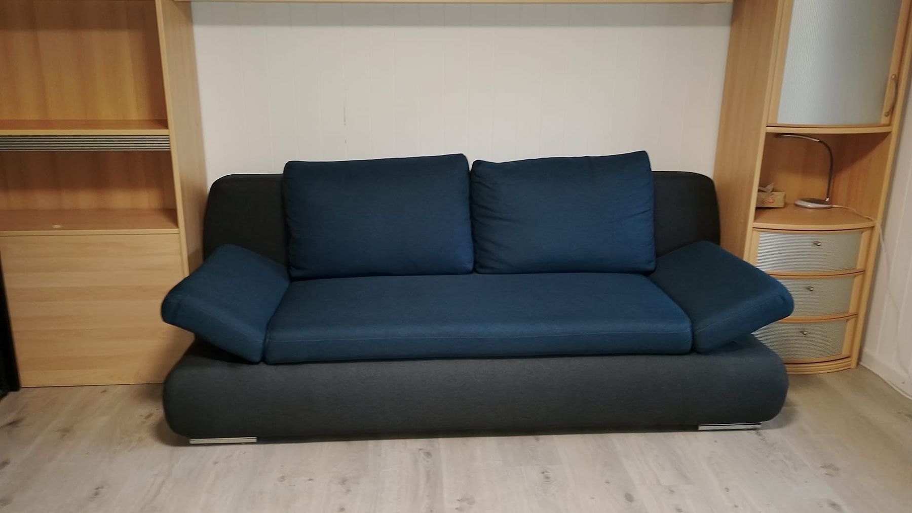 Divani: Bequemes Gästebettsofa – Usato da Wallenwil venduto da che_9ysr