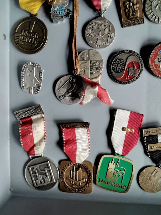 Lot de médailles de tir, de sport / Sportmedaillen schweiz (Gebraucht
