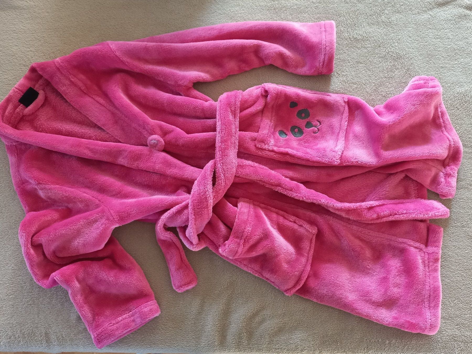 Accappatoi: Bademantel pink - 122/128 – Usato da Dietwil venduto da BaluD7