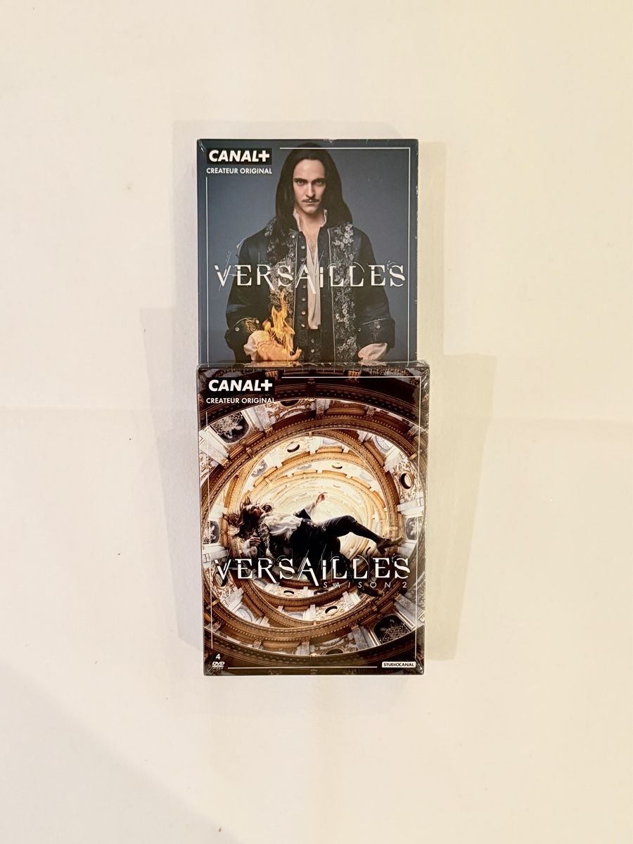 Tous les DVDs: DVD intégrale série VERSAILLES – Neuf (Voir description) à Genève par flocon06