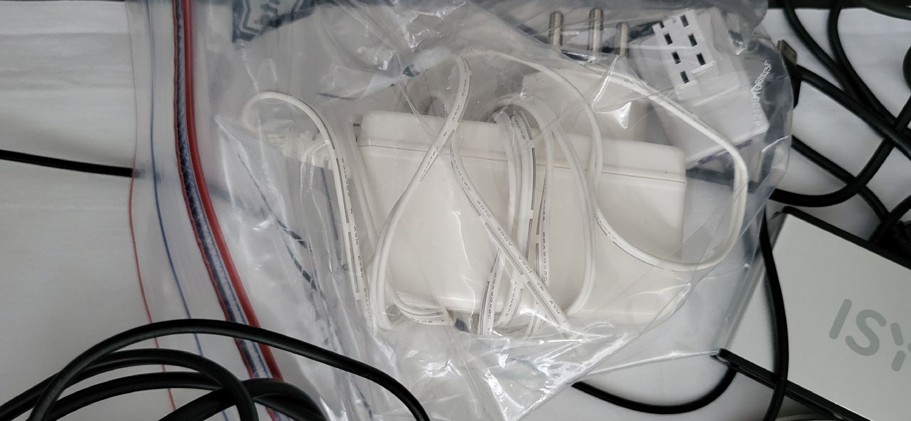 Cavi: Div. Kabel, Adapter etc. (ca. 2kg) – Usato da Spiez venduto da Lotta2 5