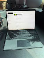 Microsoft Surface Pro 9 i7 16 GB Ram 256 GB SSD