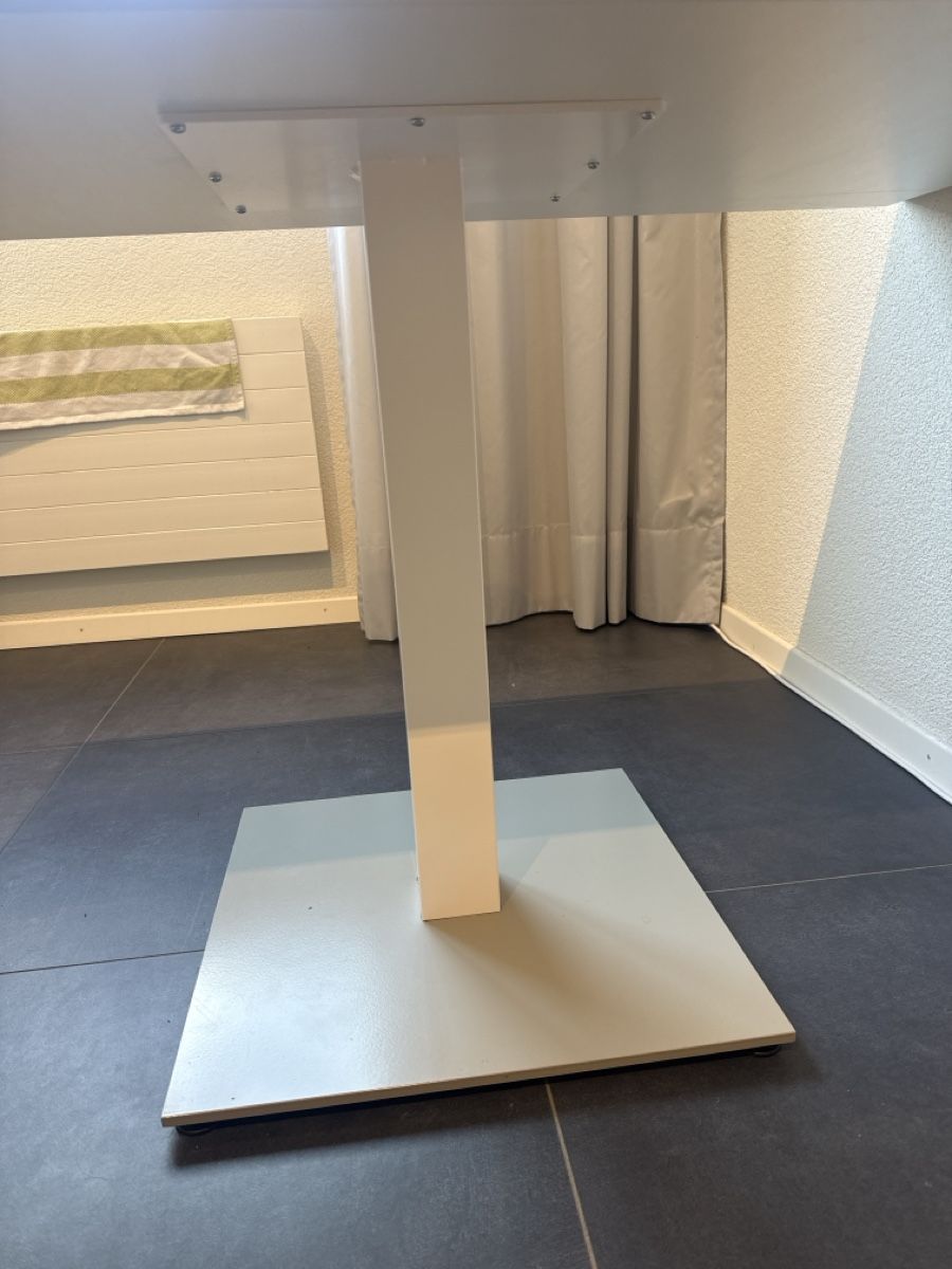 Tische: Esszimmer Tisch  – Gebraucht aus Bern von flo_8qkj 3