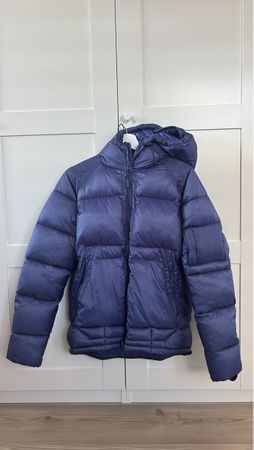 Daunenjacke blau mit Kapuze