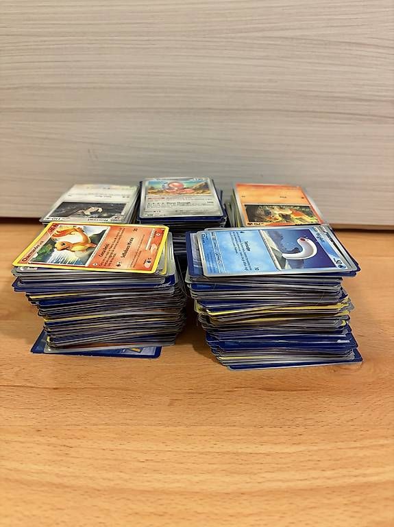 Carte collezionabili:  Carte Pokemon 900+ – Usato da Roveredo GR venduto da dav_559m 1