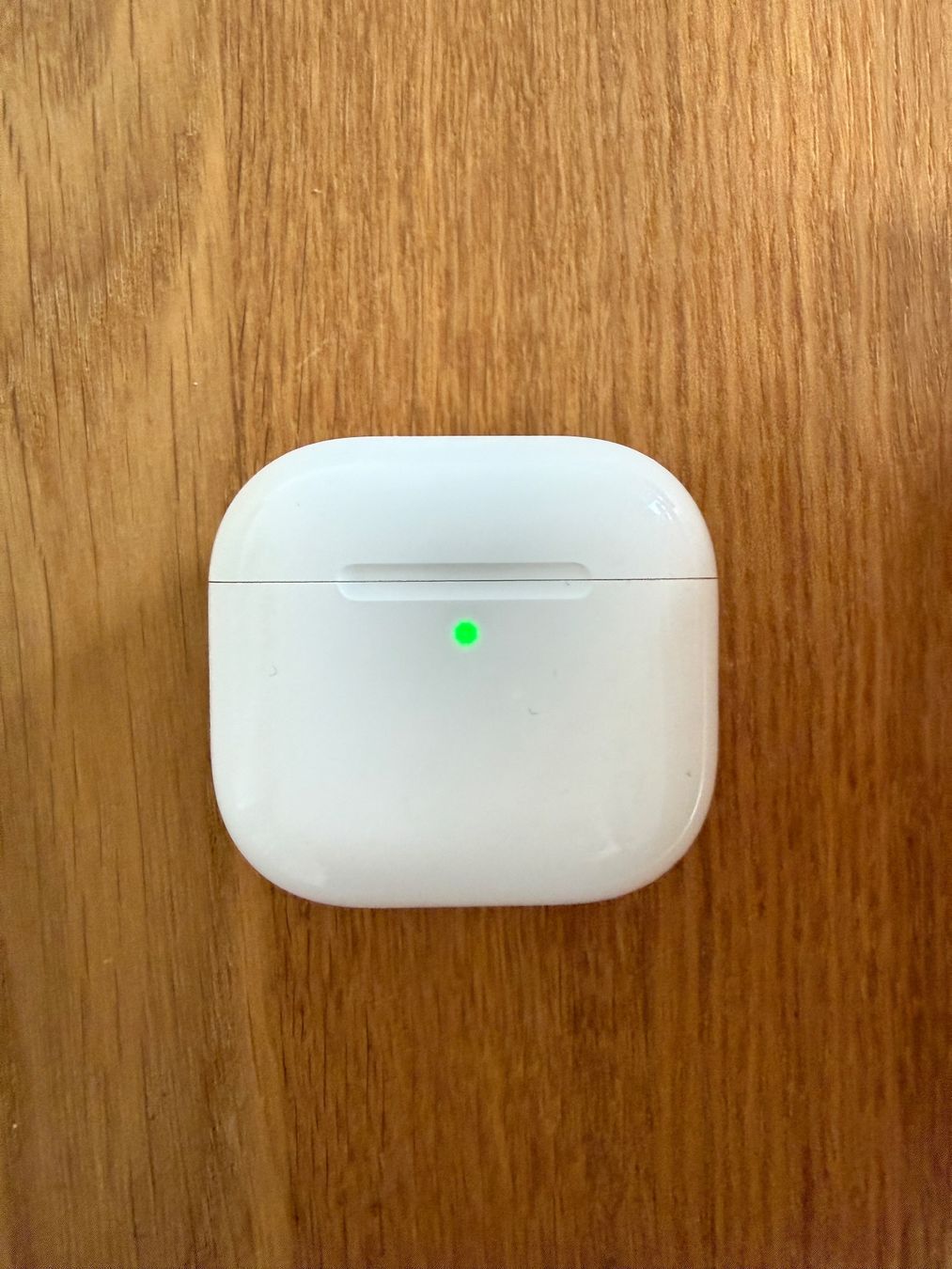 Apple Kopfhörer: APPLE AirPods 4 Charging Case – Gebraucht aus Lausanne von Nine1982 4