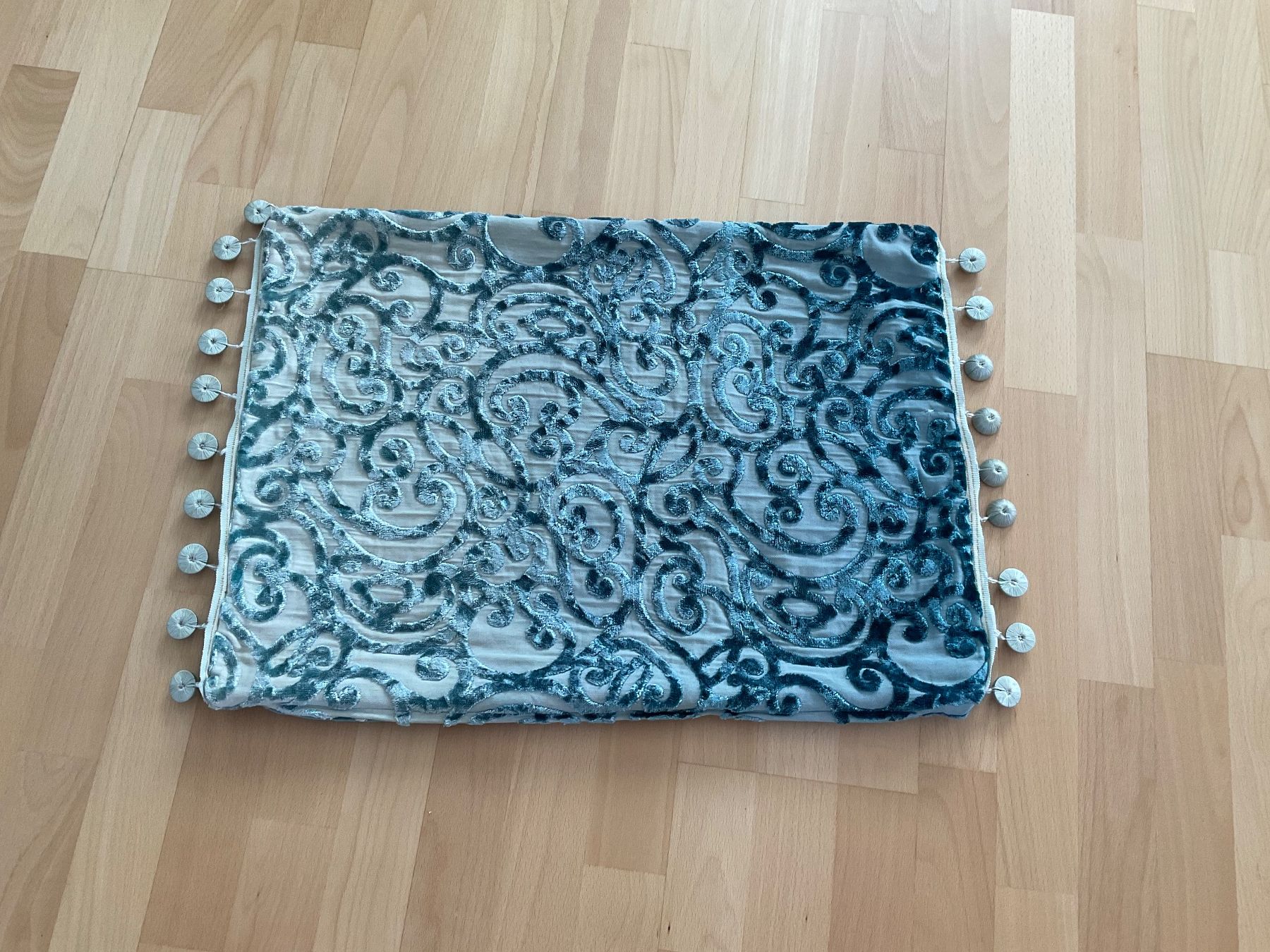 Designers Guild Kissen: Kissenbezug von Designers Guild – Gebraucht aus Bern von Gabriela32