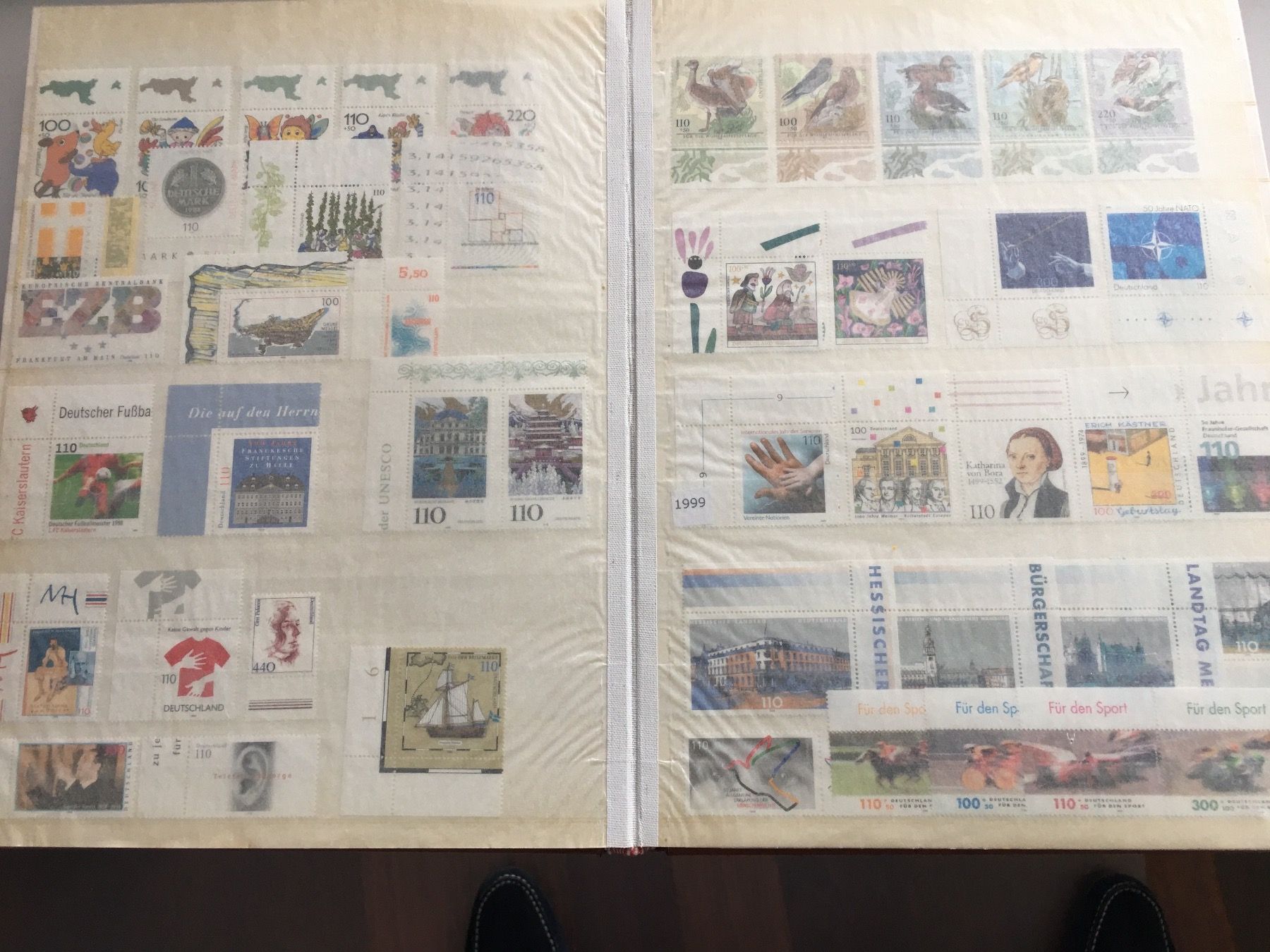 Tutti i francobolli: BRD Briefmarkensammlung 1988-2003 postfrisch** – Nuovo (secondo la descrizione) da Ennetbürgen venduto da Sabmann 7