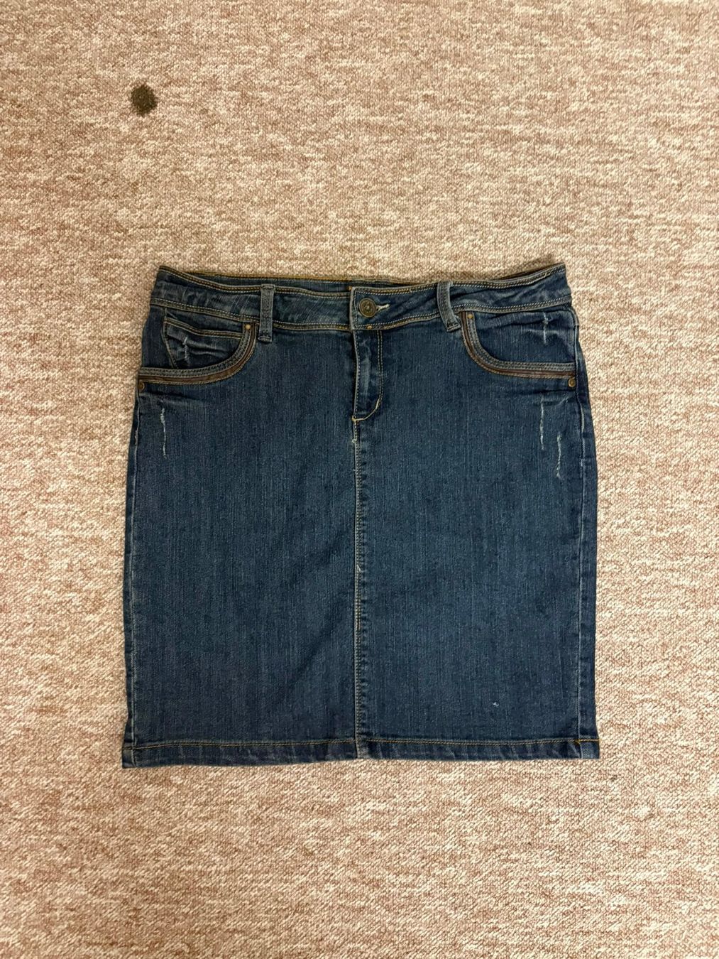 Gonne: jeansrock elen amber – Usato da Adliswil venduto da thiago1995
