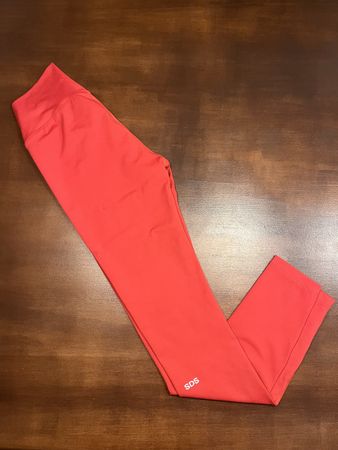Leggings Swiss Designer Sport rot Grösse XS neuwertig
