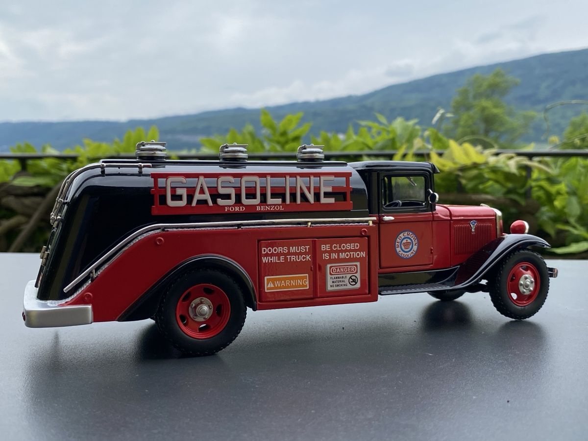 Modellini d'auto: Texaco Tanklastwagen Ford 1934 V8 – Nuovo (secondo la descrizione) da Sutz venduto da Cash900 1