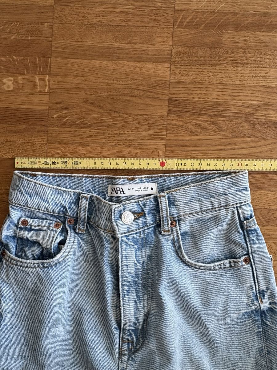 Zara Jeans: Zara Jeans Wide Leg, hellblau, Grösse 34 - Top Zustand! (55) – Neu (gemäss Beschreibung) aus Langenthal von hih_sfd7 5
