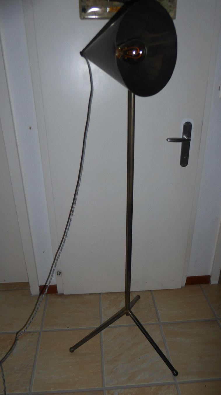 Lampade: Lässige Ständer Lampe Stehlampe – Usato da Sargans venduto da Benziner 3