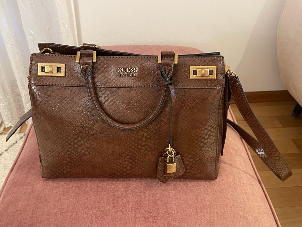 Guess Taschen für Damen: GUESS Handbag Shoulder Bag – Gebraucht aus lugano von nil_nch2 1