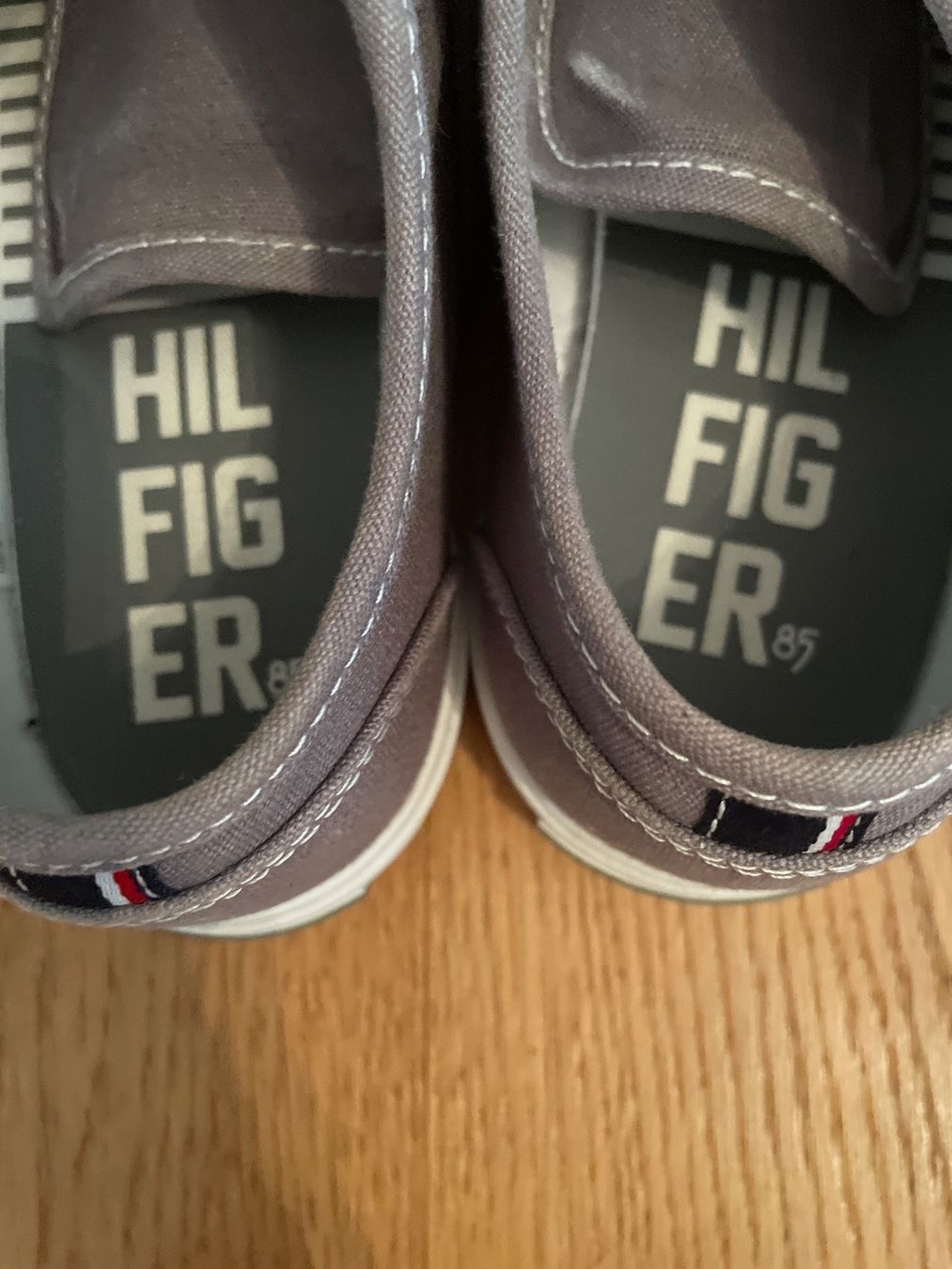 Tommy Hilfiger Scarpe per ragazzi: Schuhen – Usato da Kirchberg SG venduto da irirob 4