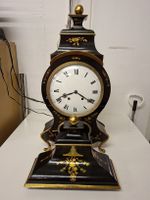 Neuenburger Wanduhr