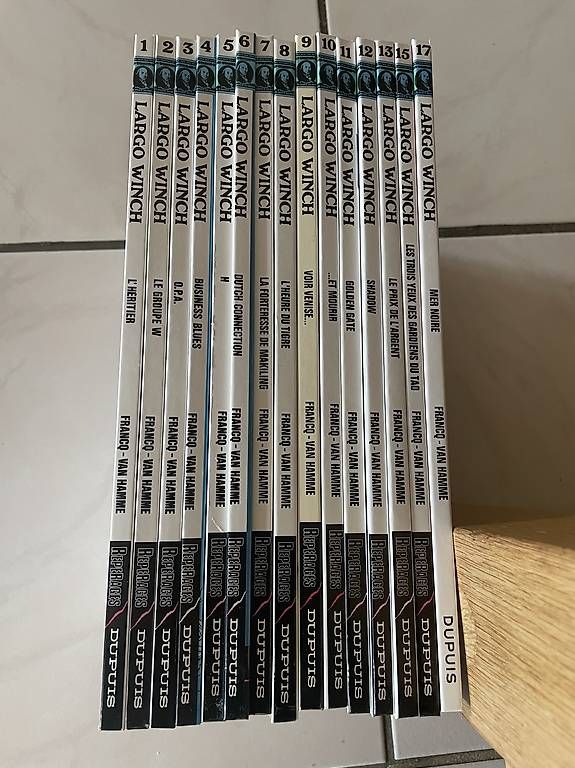 Fumetti: Largo Winch - 13 premiers volumes - en bloc – Usato da Neuchâtel venduto da Idea_plus 1