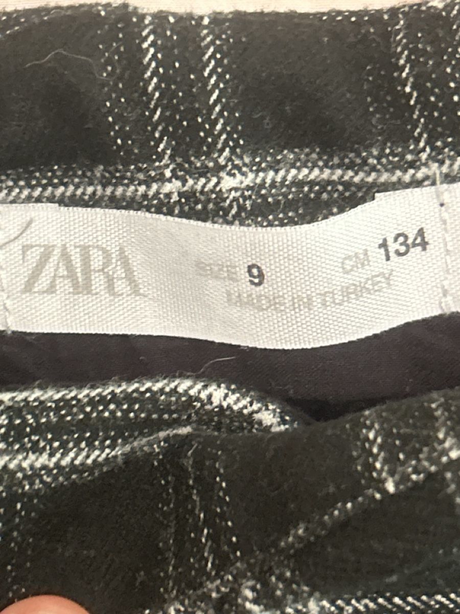 Zara Vestiti & Gonne: Zara Rock Grösse 134 – Nuovo (secondo la descrizione) da Uetikon am See venduto da barceloneta 1
