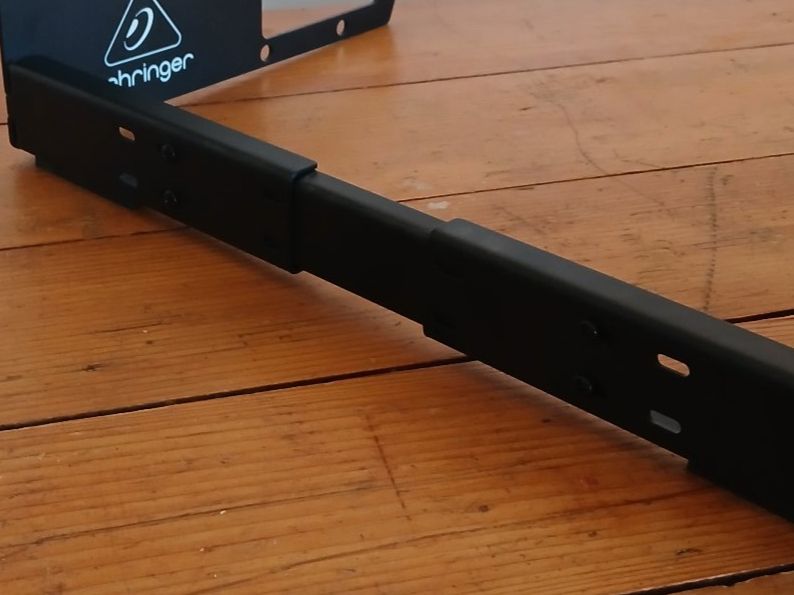 Behringer Strumenti musicali: Behringer Eurorack 3-Tier Stand – Nuovo (secondo la descrizione) da Bern venduto da han_m62g 2
