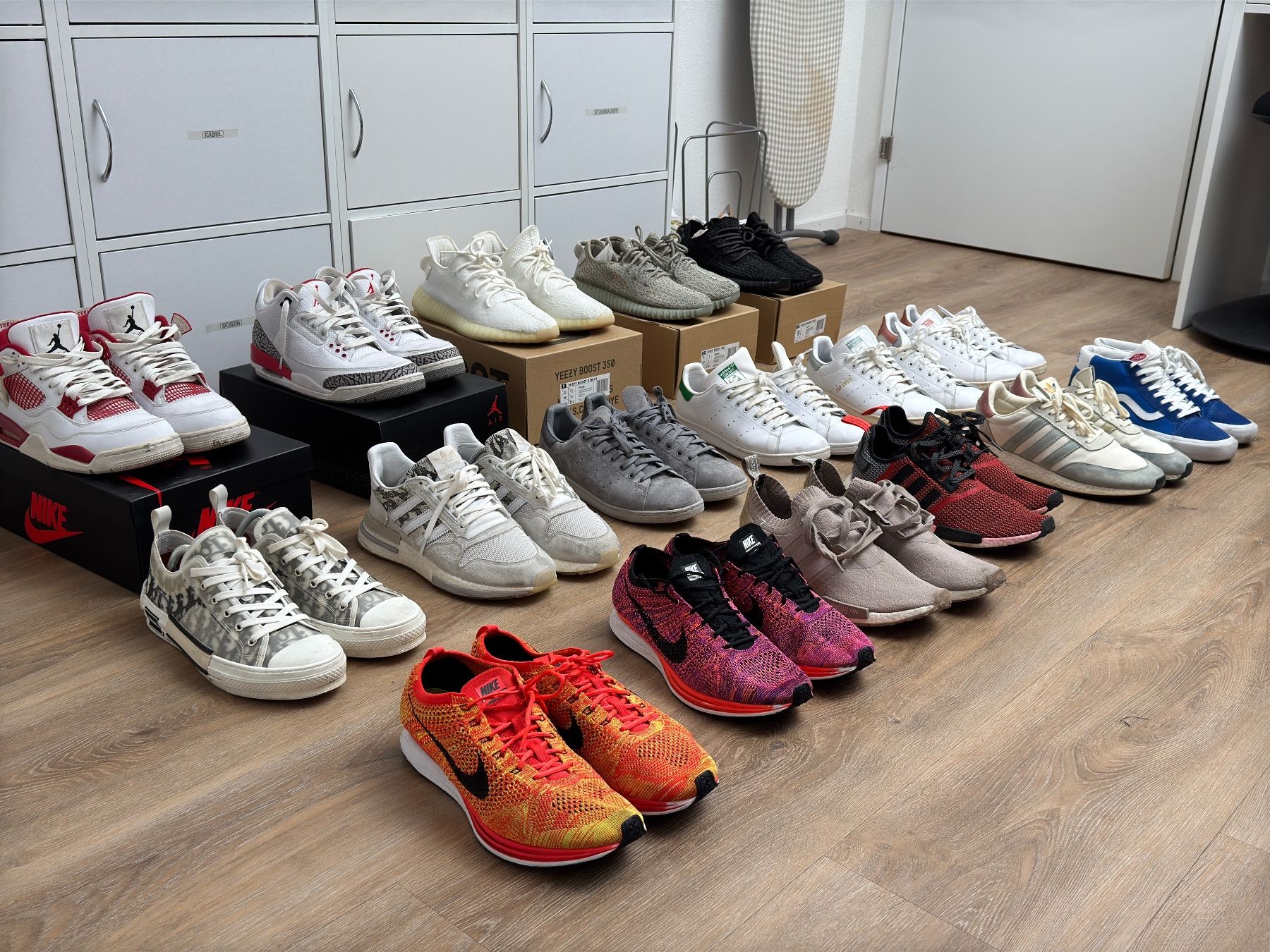 Adidas Scarpe da uomo: Adidas NMD R1 PK Beige – Usato da Fällanden venduto da vucim02 1