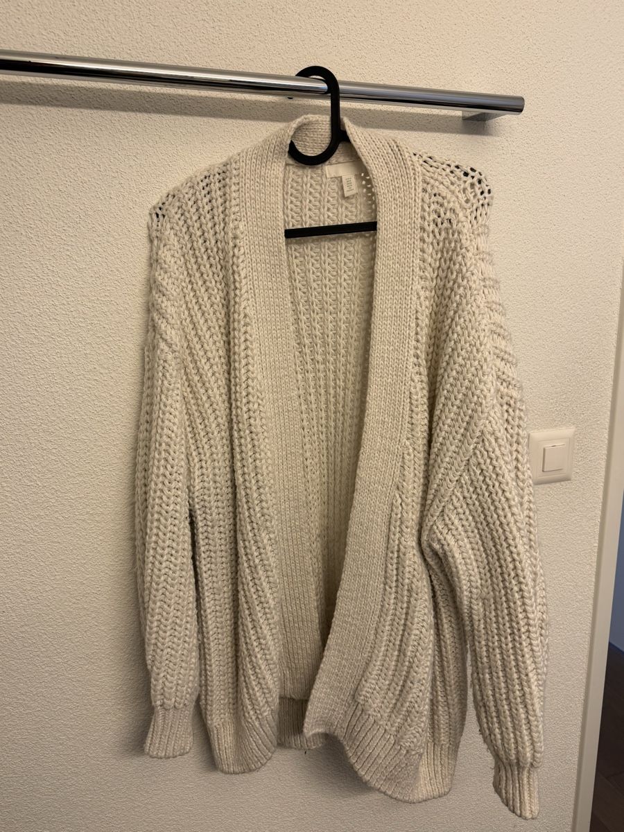 H&M Giacche: Weisser Strickcardigan – Usato da Suhr venduto da naomau