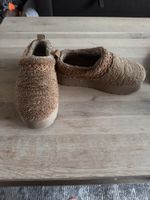 Ugg Tazz Dupe von Claudia Ghizzani, Grösse 39, Braun