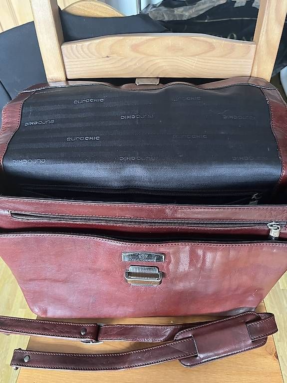Valigie & Borse: Porte document, sacoche, serviette, en cuir – Usato da Genève venduto da mad_8yyp 2