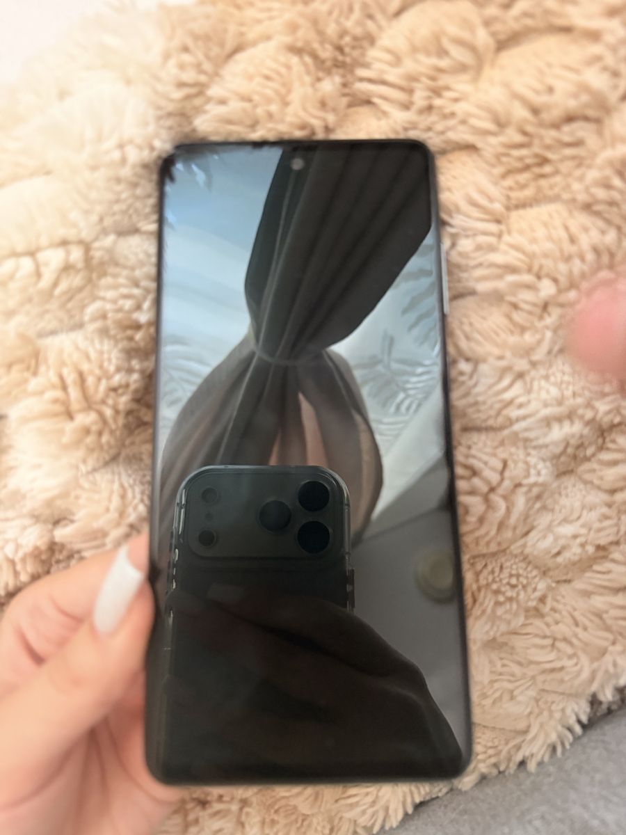 Samsung Telefoni cellulari / Smartphones: Samsung A52 128 gb Schwarz – Nuovo (secondo la descrizione) da Buchs AG venduto da mel_9p8r 1
